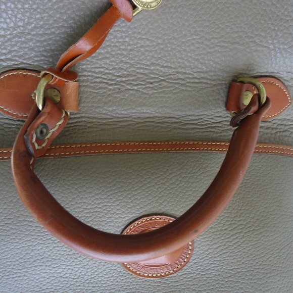 Vintage Dooney & Bourke leather handbag. - Picture 6 of 16